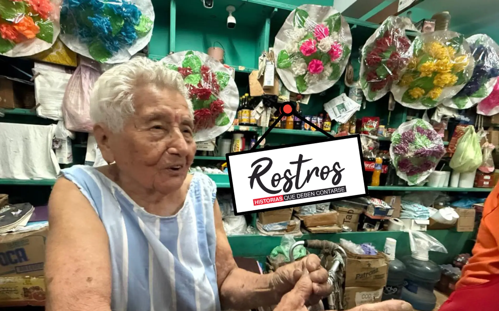 A sus 98 años, doña Pili sigue creando coronas para el Día de Muertos en Tampico Antonio Sosa (1)